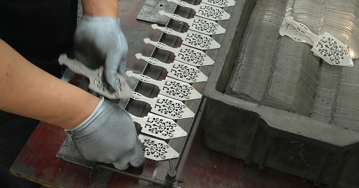 barware accessories production at China OEM kitchenware factory